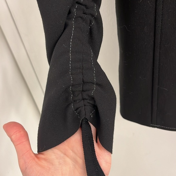 Elizabeth and James Structured Blazer - Picture 3 of 5